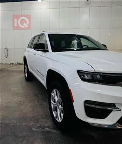 جیپ گراند شیرۆکی